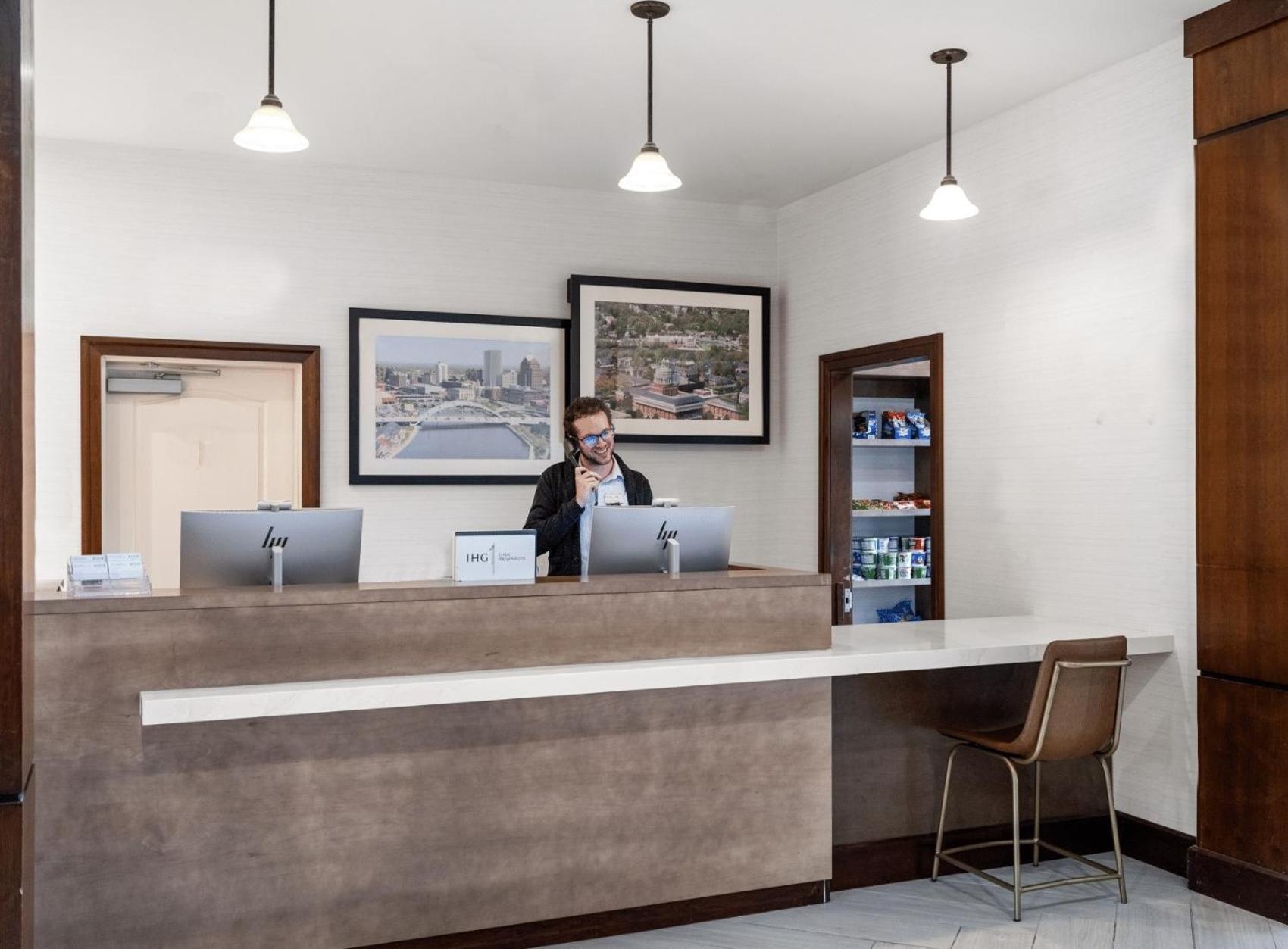 Staybridge University By Ihg