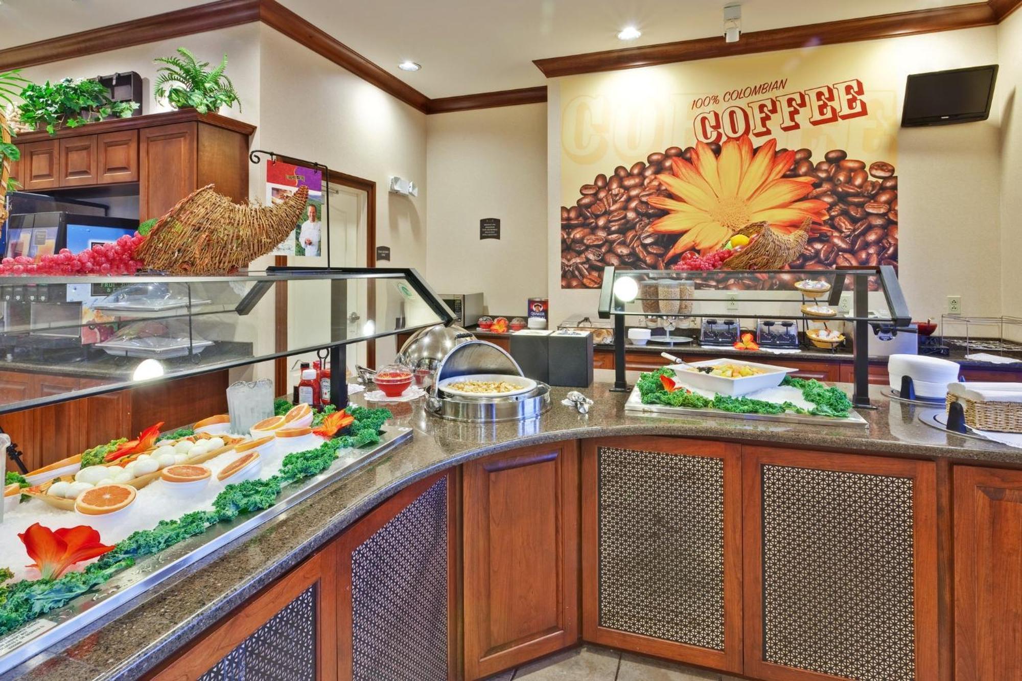 Hotel Staybridge By Ihg 3*